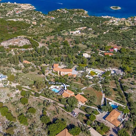 Villa Ilios By *